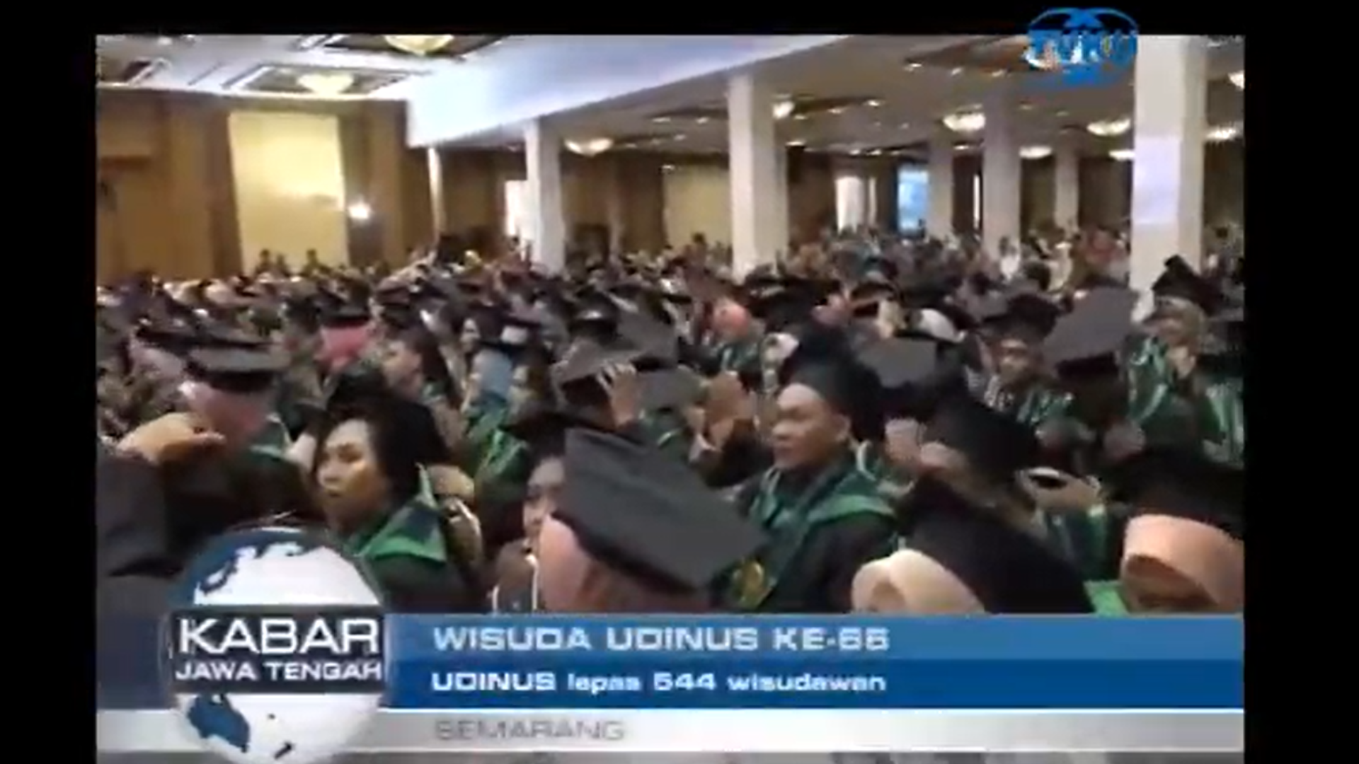 DI PENGHUJUNG BULAN AGUSTUS INI, UDINUS LEPAS 544 WISUDAWAN