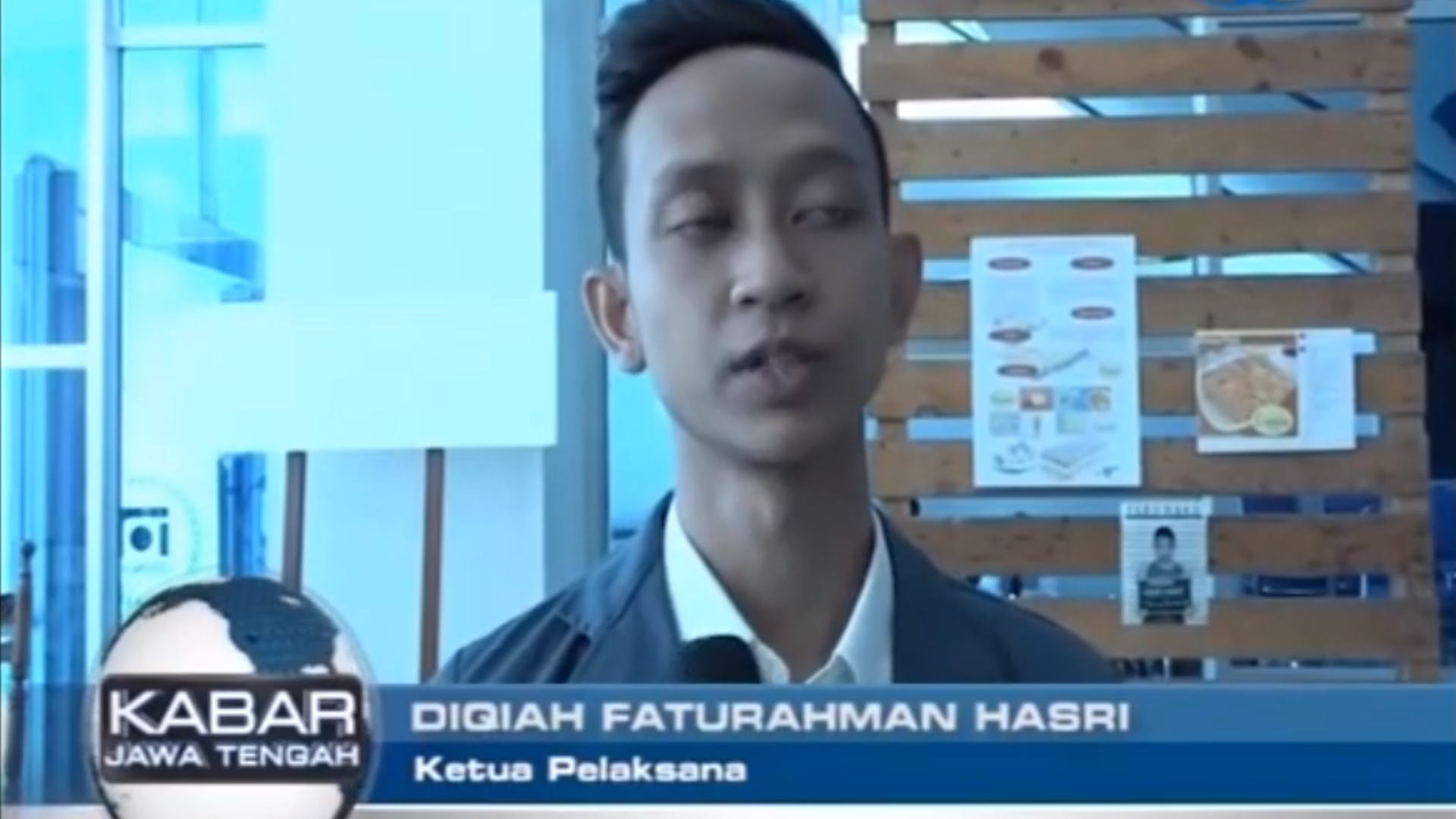 PAMERAN TERUNGKU EKSPRESIKAN PERJUANGAN MAHASISWA UDINUS