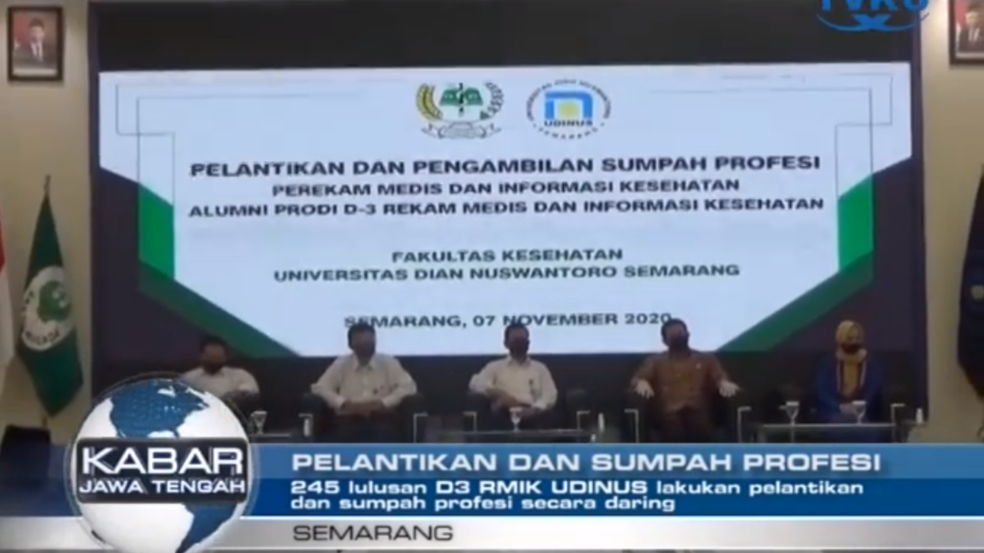 245 LULUSAN D3 RMIK UDINUS LAKUKAN PELANTIKAN DAN SUMPAH PROFESI SECARA DARING