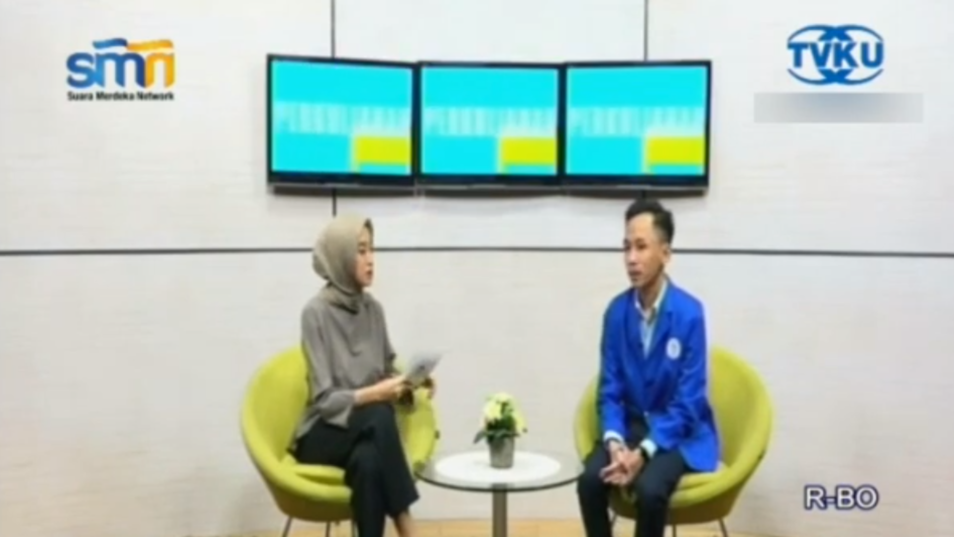 CAMPUS CORNER - Mahasiswa Sistem Informasi Udinus Juara Pilmapres Wilayah VI - Seg 3