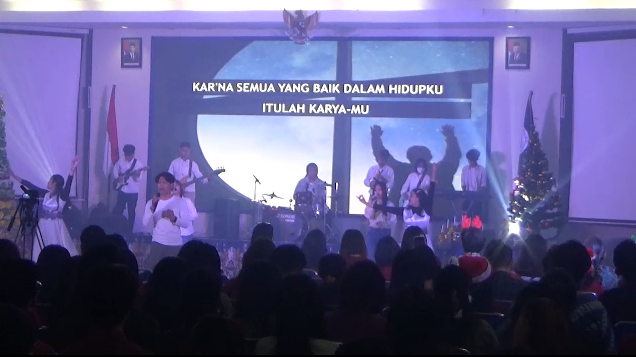 Natal Bersama Mahasiswa Udinus Berlangsung Meriah