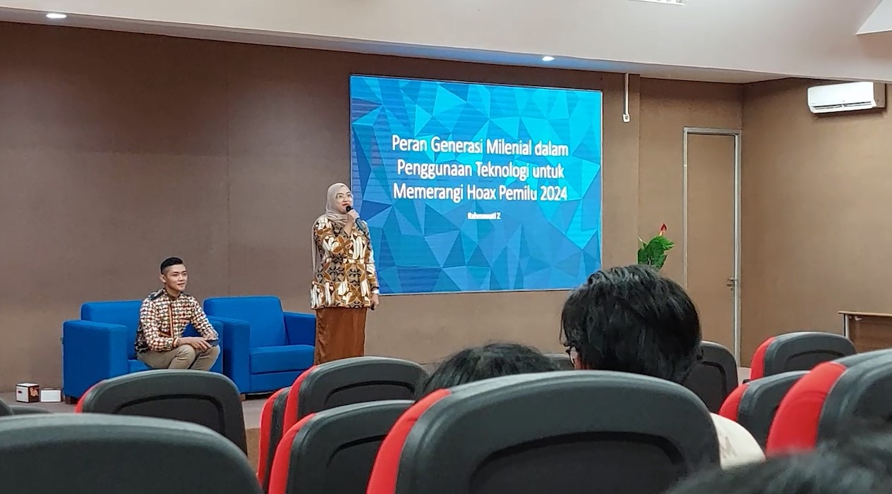 UKM KUPR Udinus Adakan Seminar Tangkal Hoax Jelang Pemilu 2024