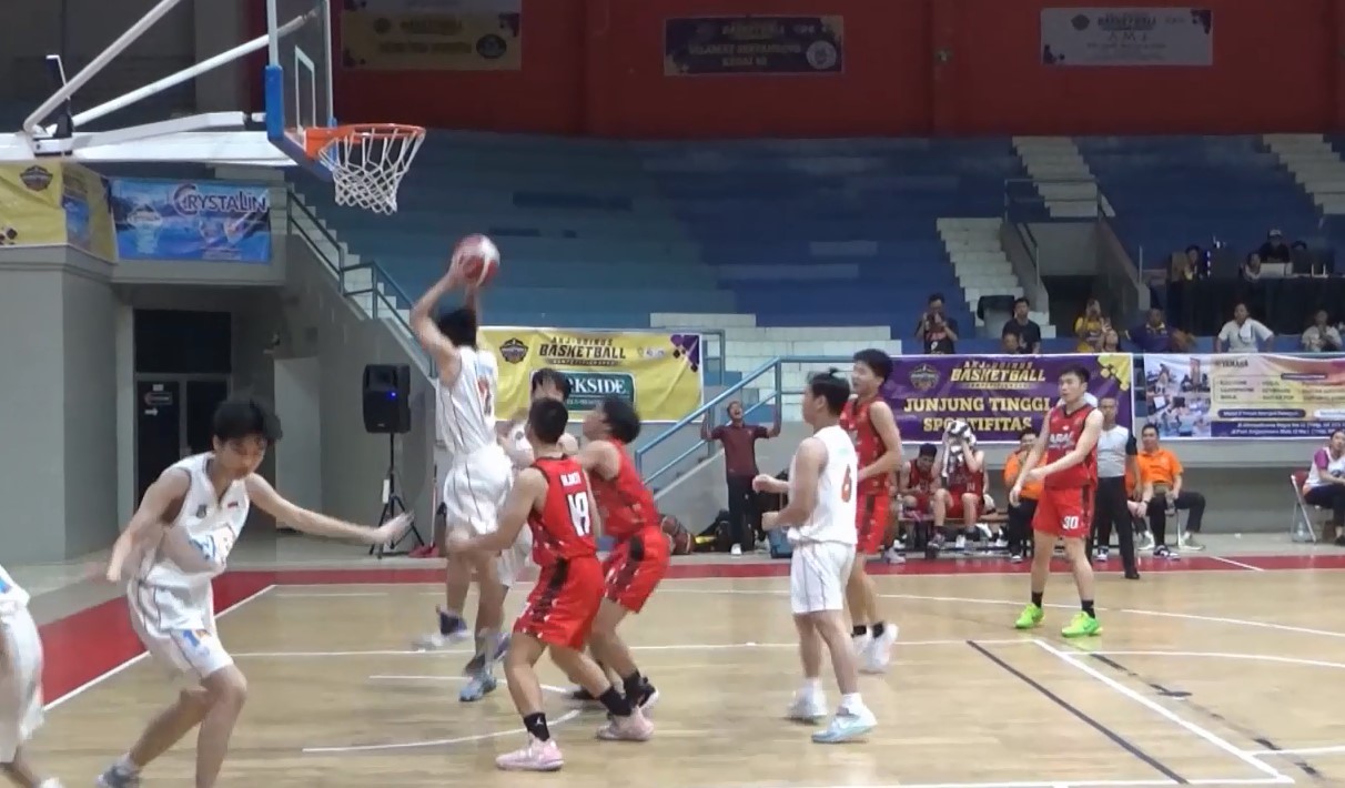 80 Tim Ikuti AKJ Udinus Basketball Competition 2023 