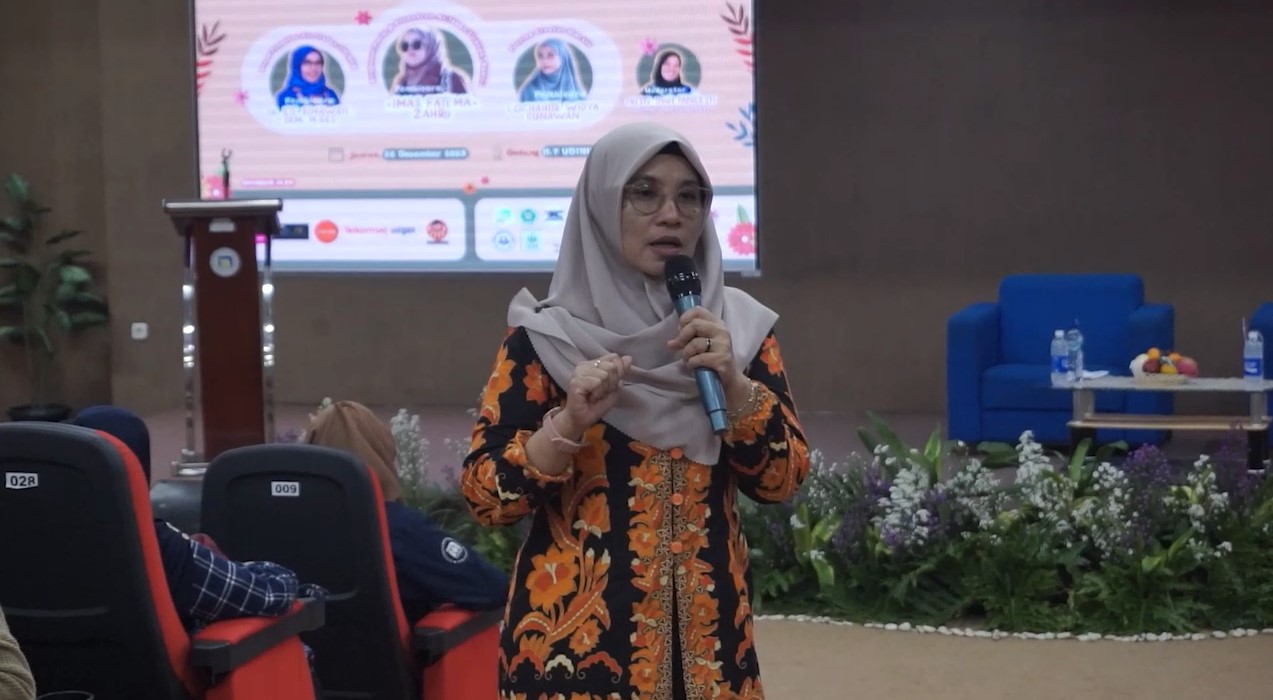 UKM LDK BAI Matholi’ul Anwar Udinus Gelar Seminar Kemuslimahan 