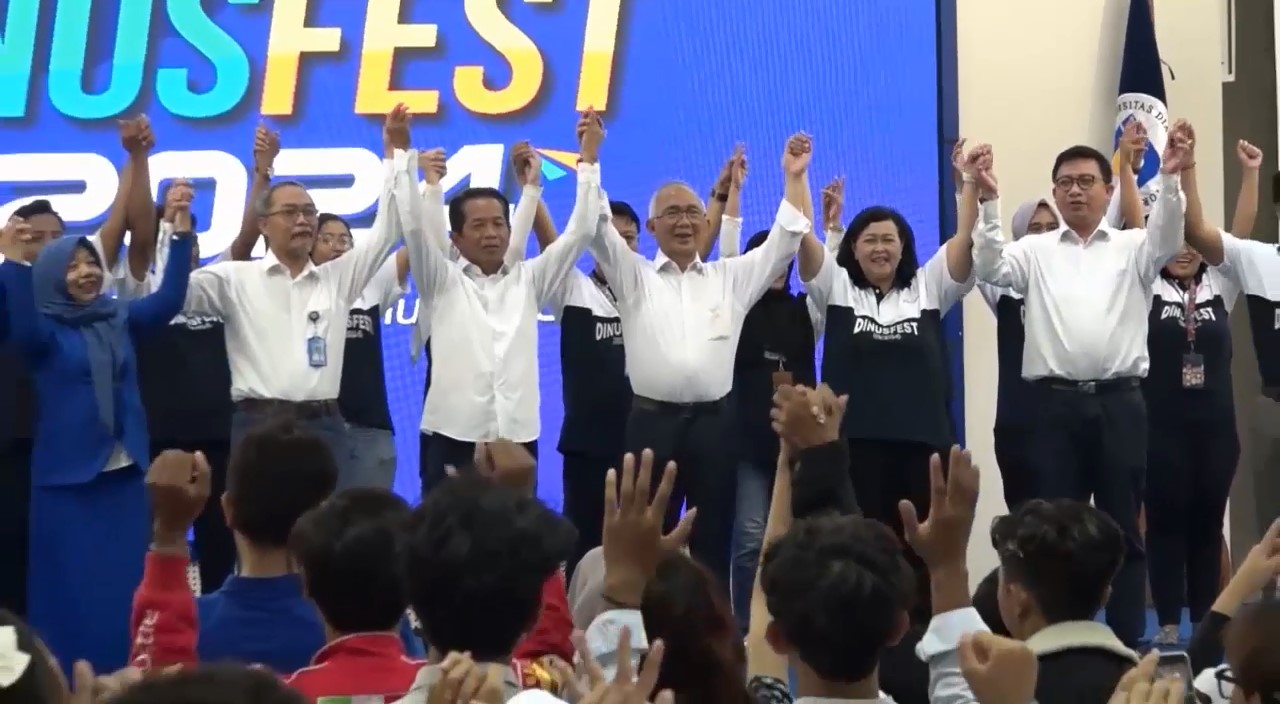 Dinus Fest 2024 Ditutup Dengan Meriah, Ratusan Peserta Jadi Juara