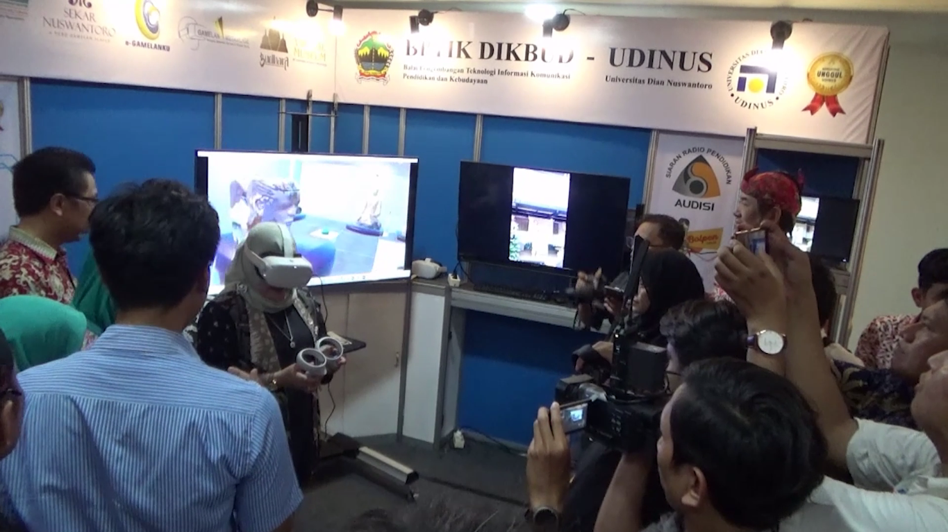 Udinus Padukan Budaya dan Teknologi di Pameran Abhirama 